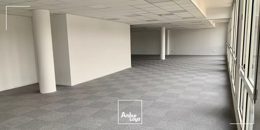 Plateau de bureaux neuf 248 m² proche gare d'ANGOULEME